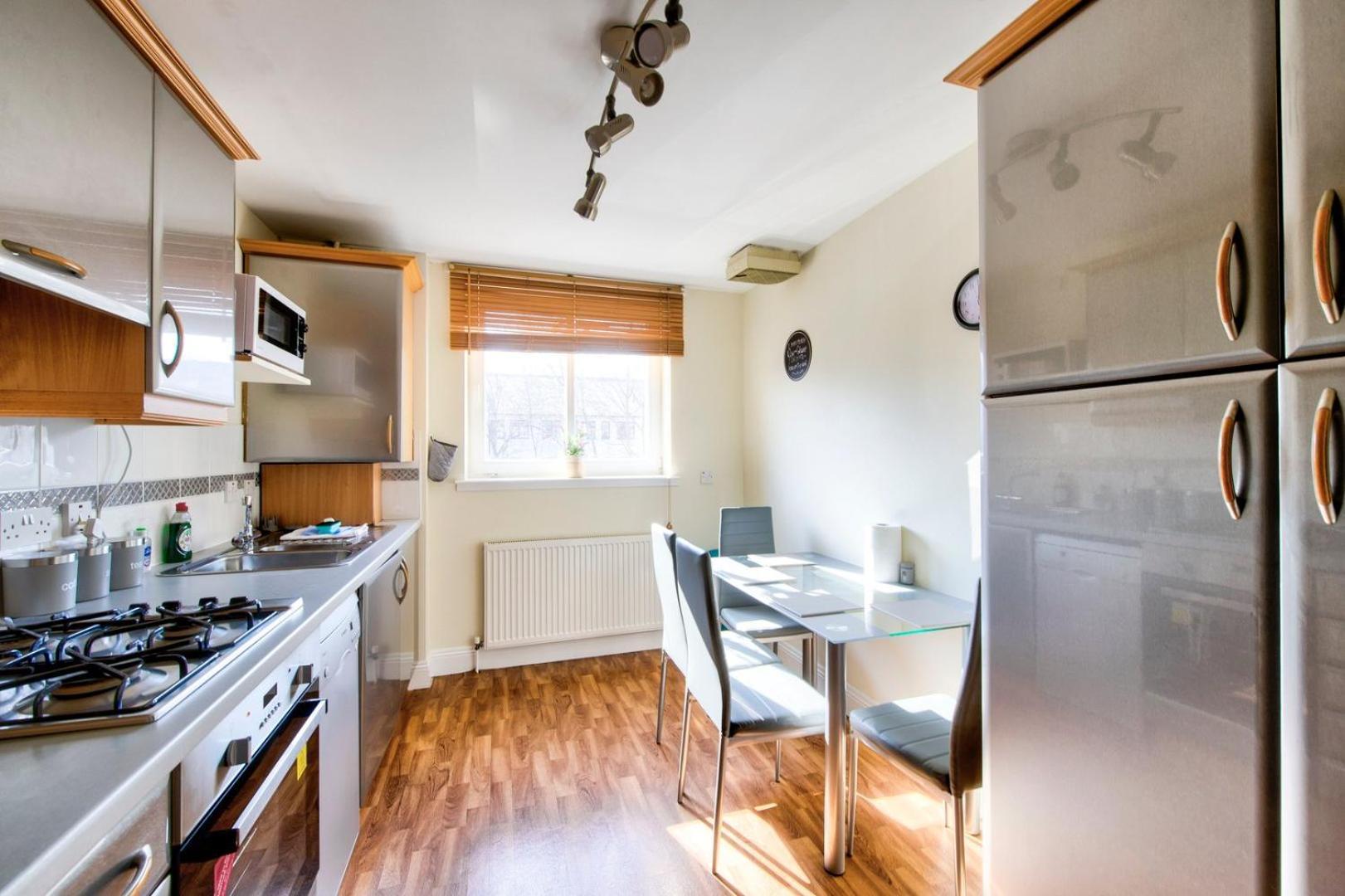 Guestready - Nice 3Bdr Apart W/ Private Parking 爱丁堡 外观 照片
