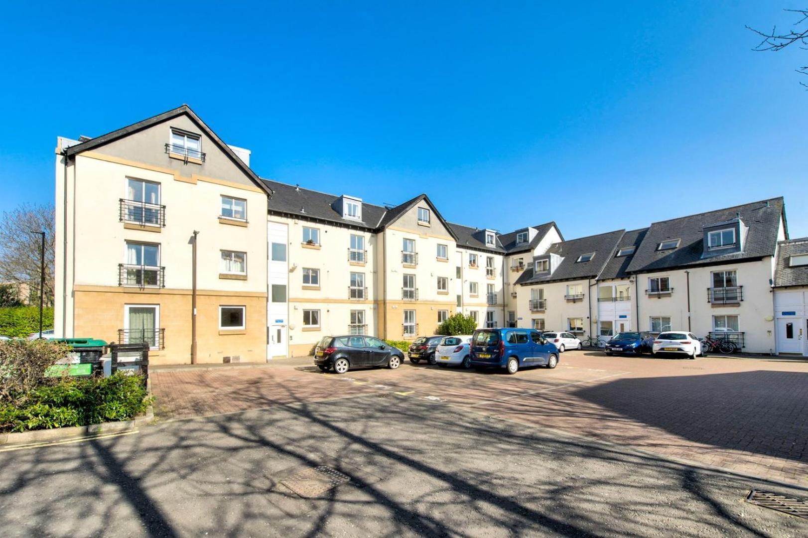 Guestready - Nice 3Bdr Apart W/ Private Parking 爱丁堡 外观 照片