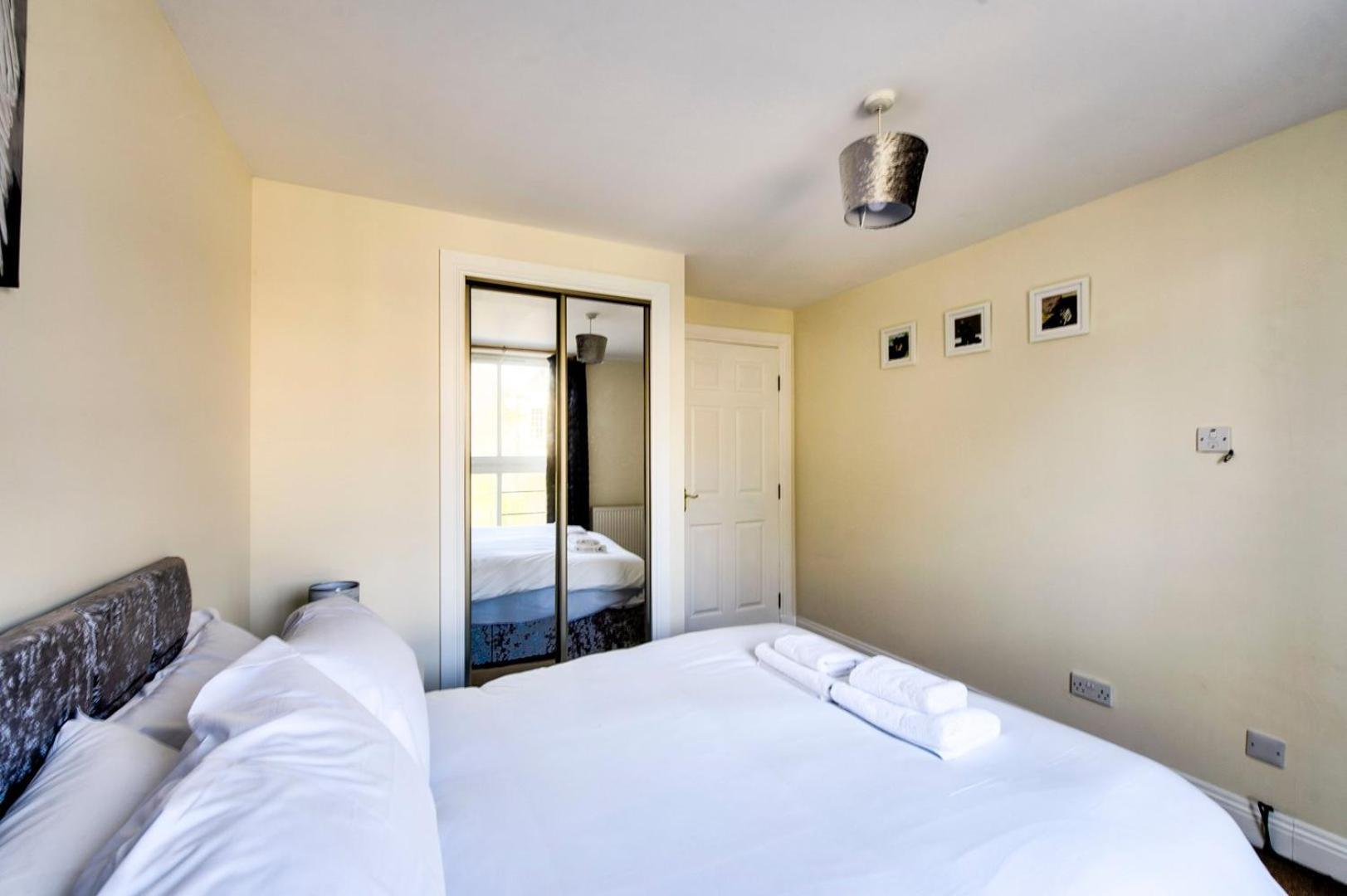 Guestready - Nice 3Bdr Apart W/ Private Parking 爱丁堡 外观 照片